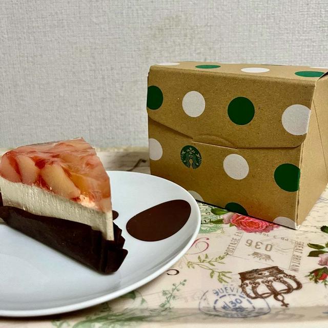 季節のおすすめ！スターバックス 白桃＆アールグレイケーキ