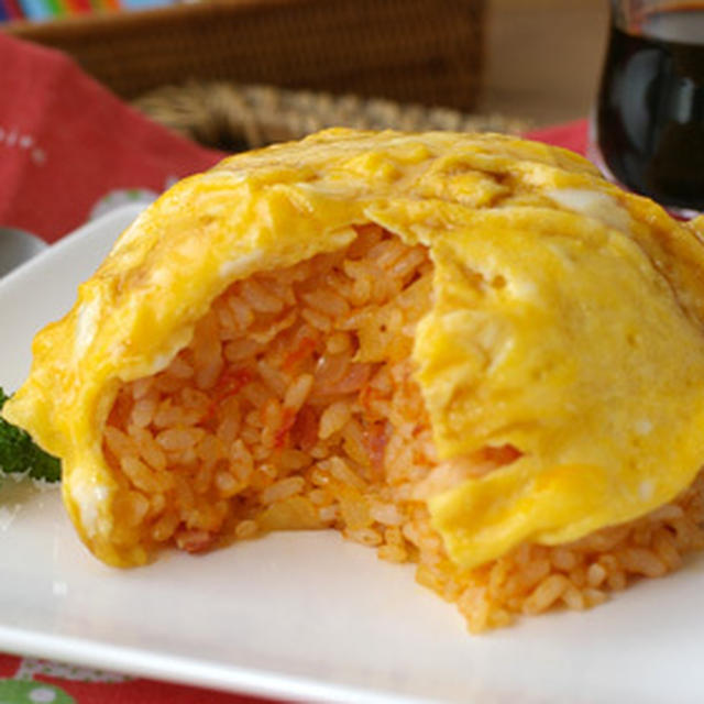 完熟トマトのオムライス