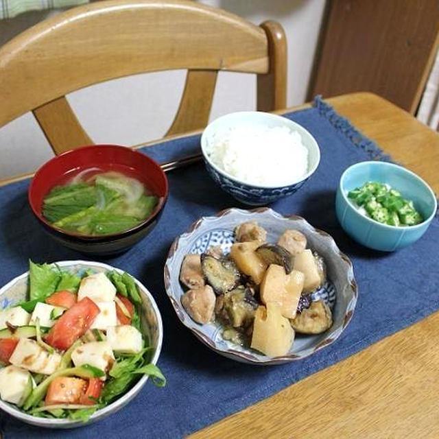 鶏肉となすとたけのこの味噌炒めとはんぺんサラダでうちごはん（レシピ付）