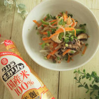 ご飯ススム！本みりんパワーで美味しく仕上がる♪鯖缶としらたきの彩り炒め煮