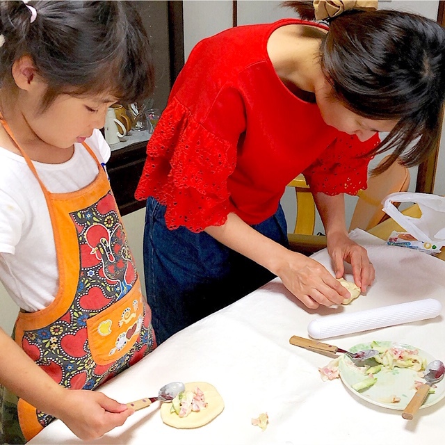 【親子レッスン開催報告】旬のアスパラで！フライパンでふんわりお総菜パンランチ開催