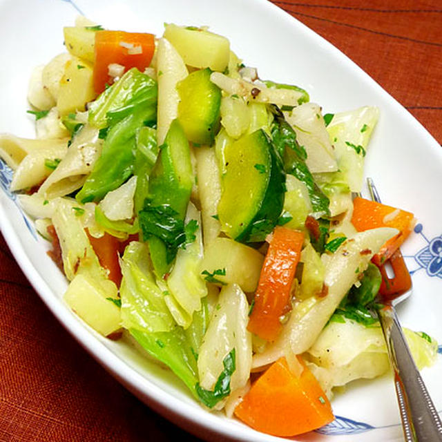 野菜たっぷりペンネ