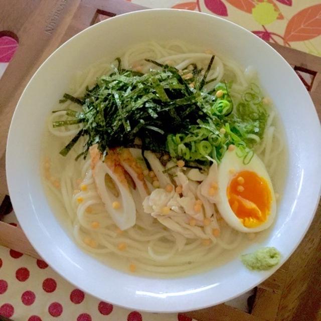 鶏しお温麺だけど鶏しお茶漬け。