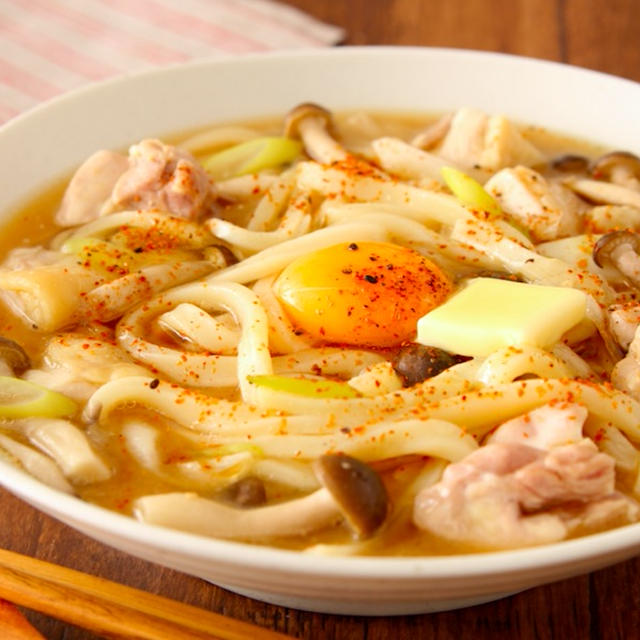 【調理時間15分】レンジで味噌バタ煮込みうどん