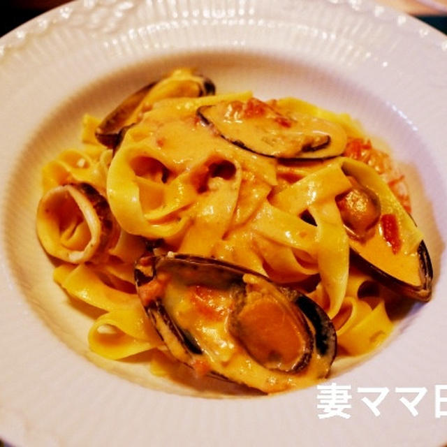 ムール貝とエビのクリームフェットチーネ♪ Mussels Cream Fettuccine