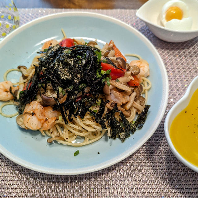 海老パスタとパンプキン冷製スープ