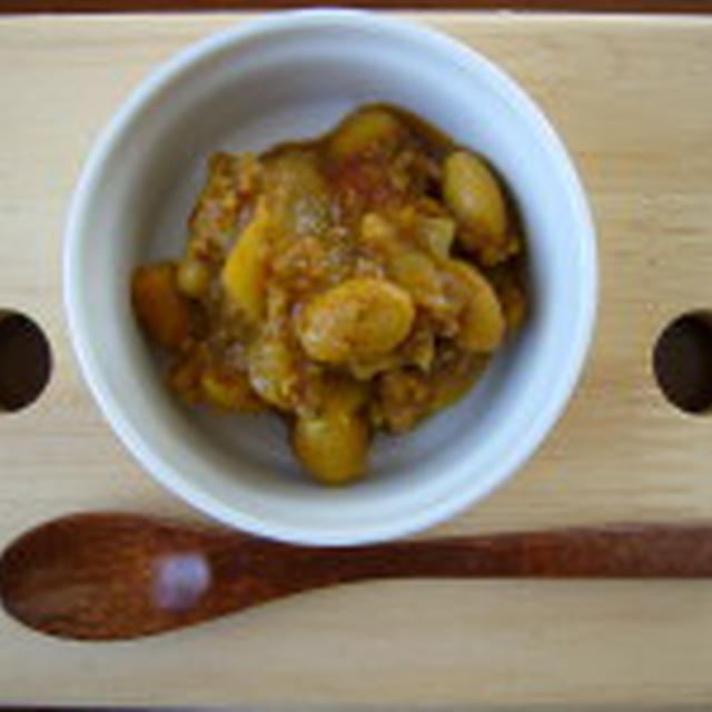 きのうのおつまみ　　大豆とひき肉のカレー
