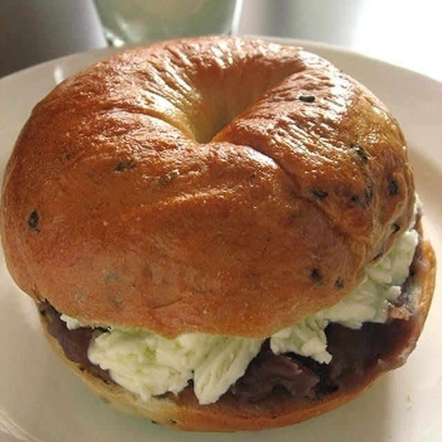 あんバターベーグルサンド