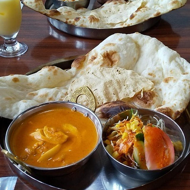「インド料理MINA」でカレーランチ ＆ ご機嫌ななめなあさりさん
