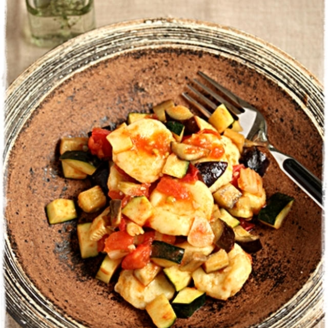 手作りニョッキ。夏野菜のフレッシュトマトソースで