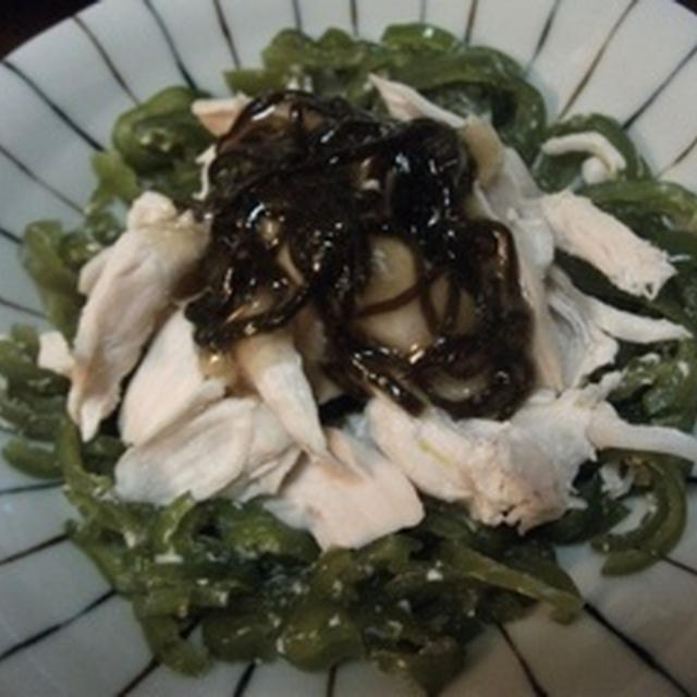 ピーマンとささみの塩昆布餡
