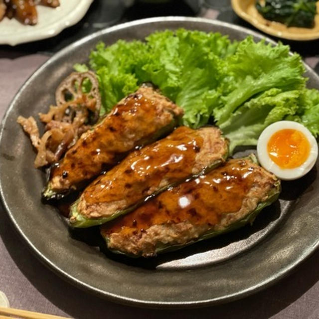 ピーマンのオートミール入り肉詰めの夜ごはん