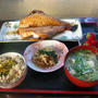 朝ごはん　４月８日（木）
