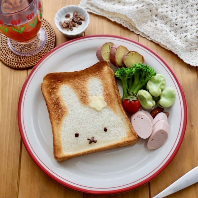 子どもがよろこぶ♪ミッフィー風朝ごはんプレート！
