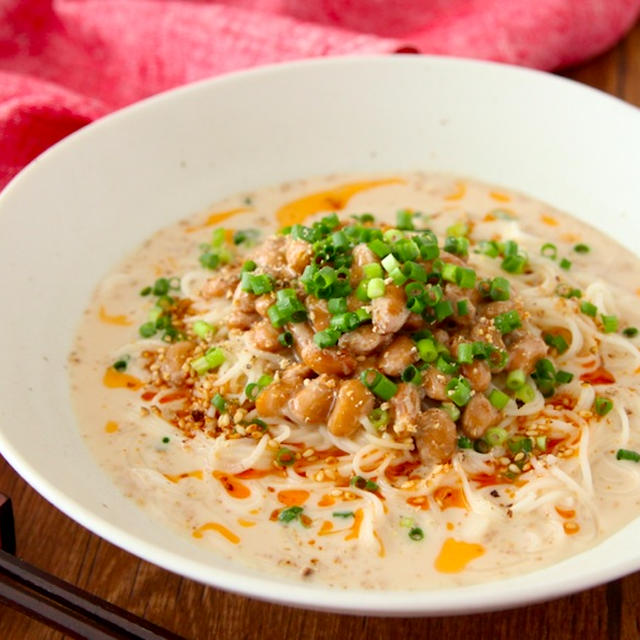 【調理時間5分】ごまドレ＋めんつゆで味決め簡単！ 「濃厚納豆坦々そうめん」のレシピ
