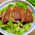 わさび醤油でステーキ丼