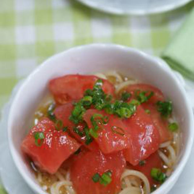 「トマトと大根おろしのゆず胡椒風味和風パスタ」「ガスパチョのムース」