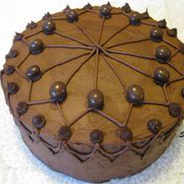 チョコレート・レイヤーケーキ