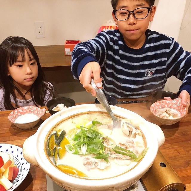 お腹を休める豆乳鍋です！