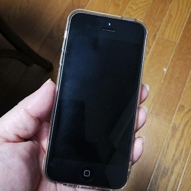 iPhone5の電池が膨らんできた！(ﾟДﾟ;)
