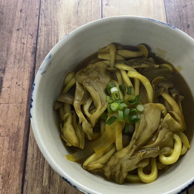 きのこカレーうどん