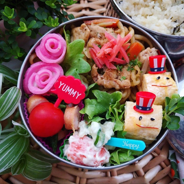 危険なＷ炭水化物弁当。