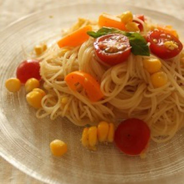 ひんやり！バルサミコドレッシングで冷製パスタ