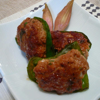 ピーマンの肉詰め＆みょうがの甘酢漬け