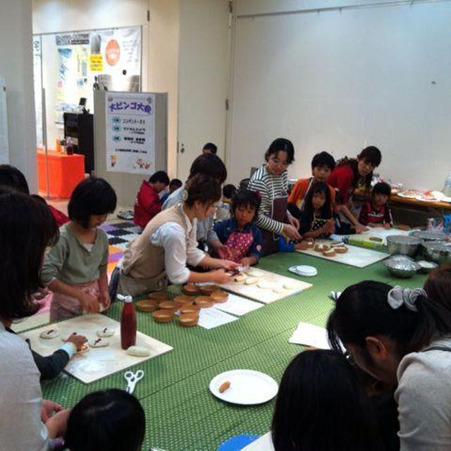 .スタミナサンド梅雨も明け蒸し暑い夏が始まります水分補給と栄養あるパンを食べて...