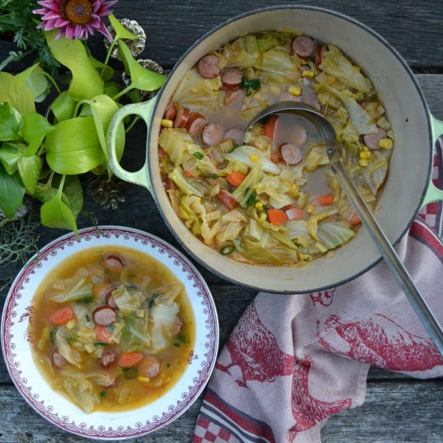 Cabbage Sausage Soup キャベツソーセージスープ