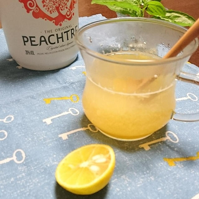 寒い夜にホッと一息、 #PEACHTREE de すりおろしりんごのホットカクテル