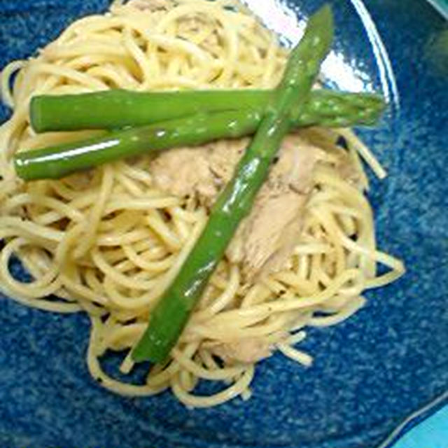 ツナとアスパラのパスタ