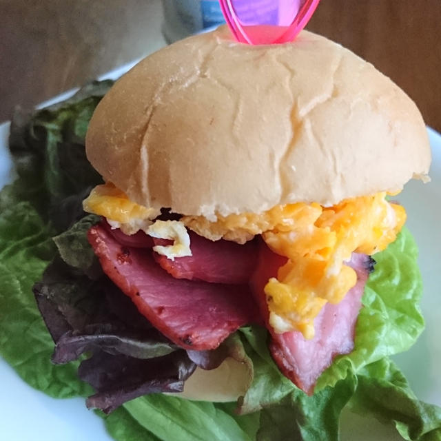 モーニングバーガー