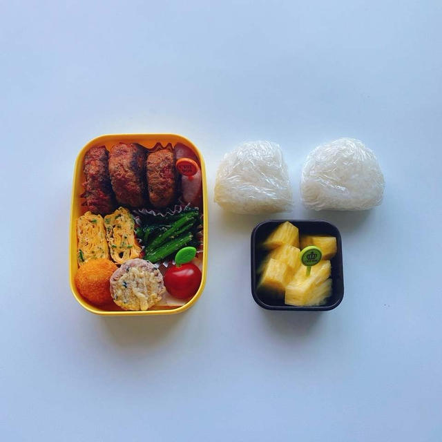 今日のお弁当と質問の答えです。