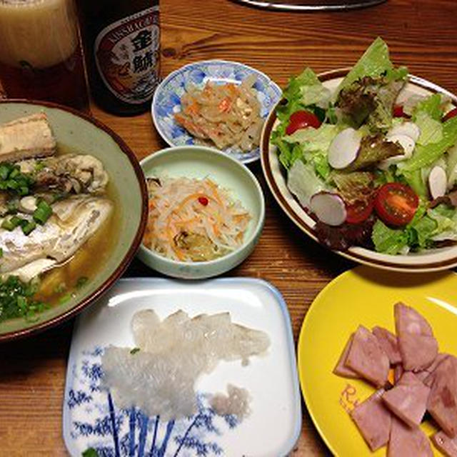 一人晩ご飯は、ビールとハムと大根