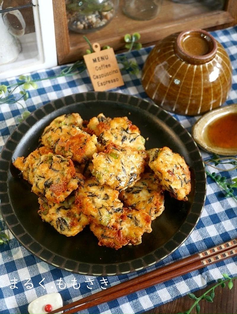 少ない油で揚げ焼き♪枝豆・チーズ・ひじきの和風とうふナゲット