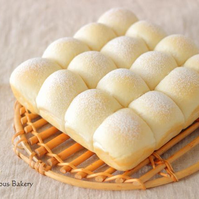 白パンでちぎりパン♪