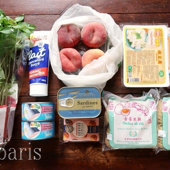 フランスのスーパー、お菓子とパンと日本食のための食材
