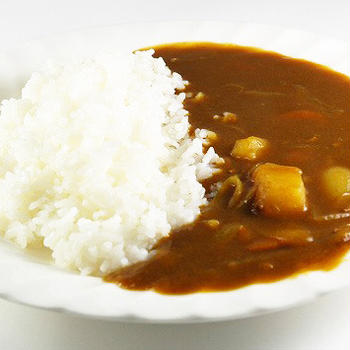 カレーに入れる肉は豚肉がNO.1 ！？入れる肉の争いに決着か？