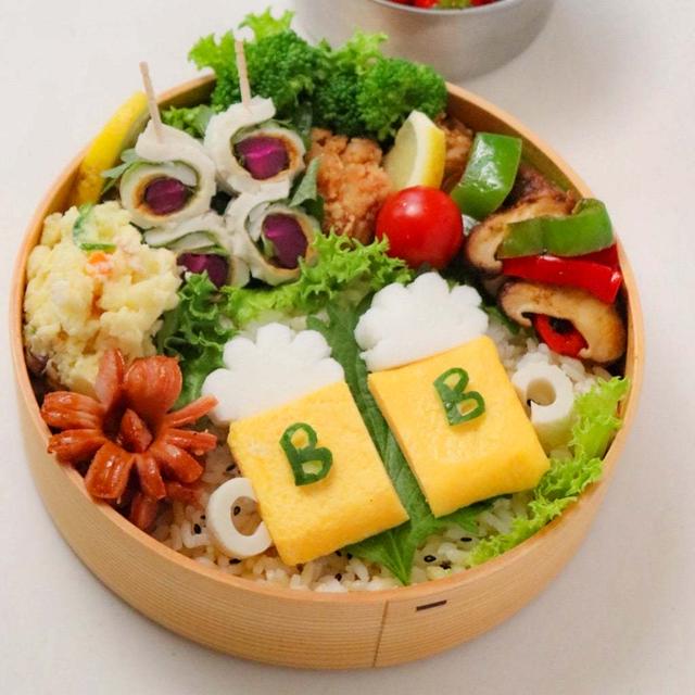 昼間っからビールが飲みたくなったらしい（笑）父の日弁当