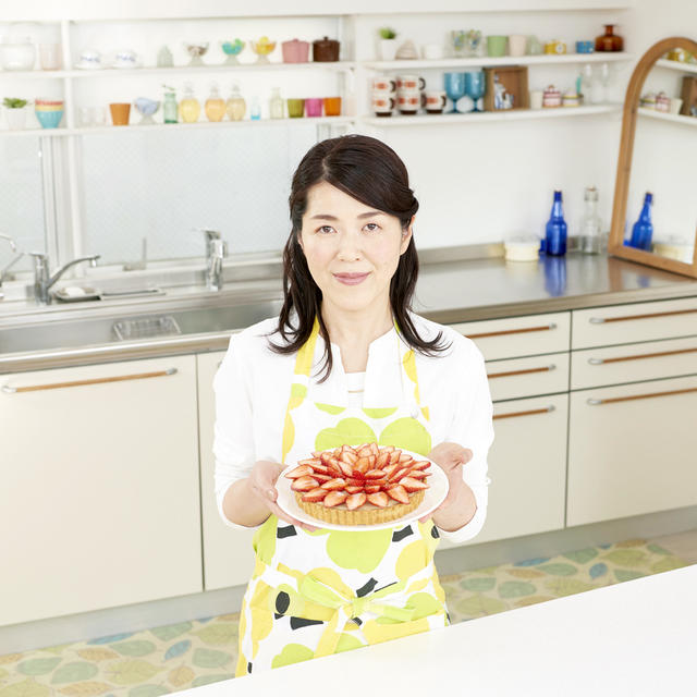 食物繊維を１日２５ｇ摂ると日本の医療費は1/3になると言われています現在の日本人の食生...