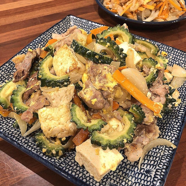 塾弁当です「ゴーヤチャンプルの残りでリメイク弁当」