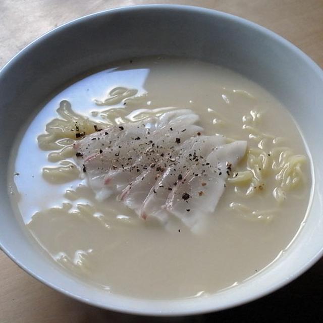 鯛白湯ラーメン（β1）