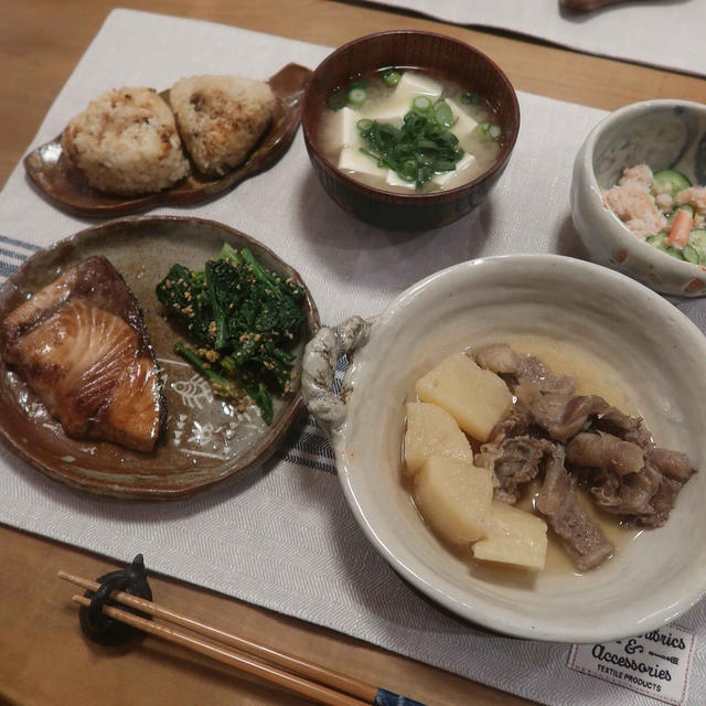 ブリの照焼と牛筋大根で和な晩ご飯　と　バレンタイン♪