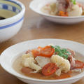 白と赤のスープ　そして最近よく使う器