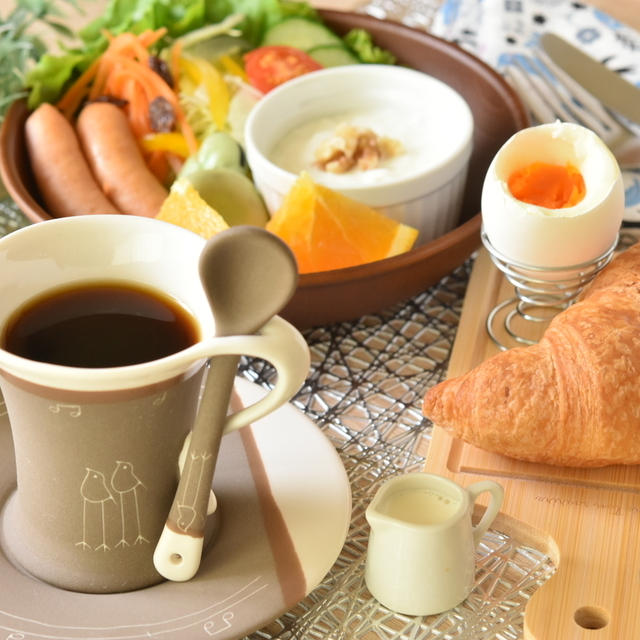 低糖質クロワッサンで朝ごはん