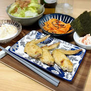 手羽　マヨ焼き　にんじん塩昆布チーズ和え　の献立。