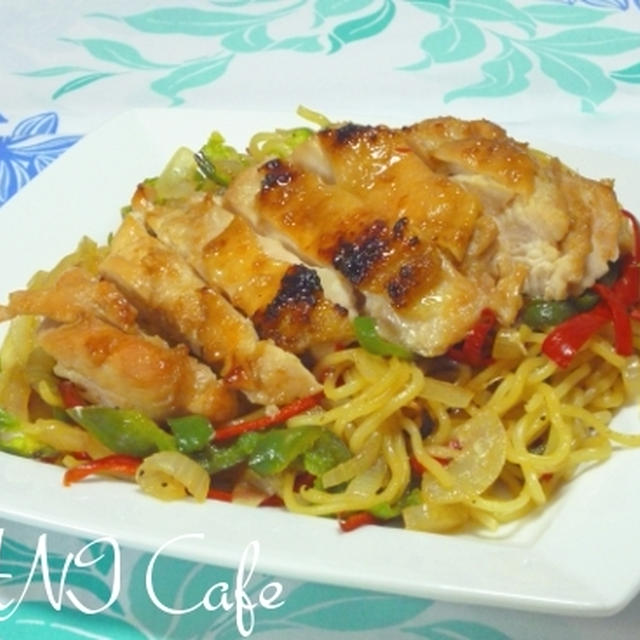 HAWAIIAN TERIYAKI CHICKEN CHOW MEIN