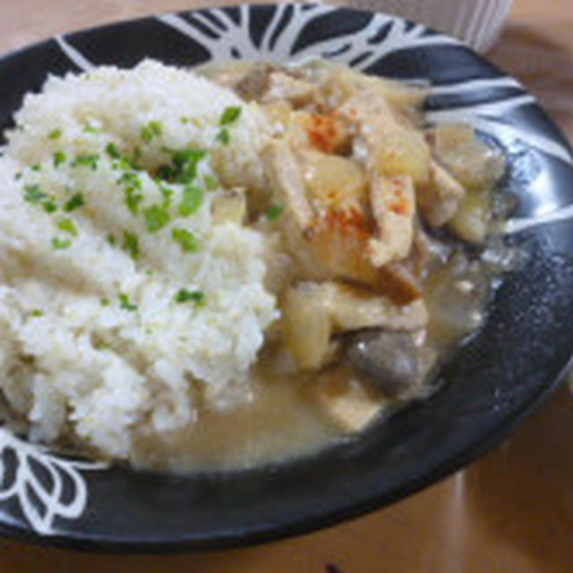 水切りヨーグルトで「チキンストロガノフ」(まるで石焼き芋！も)