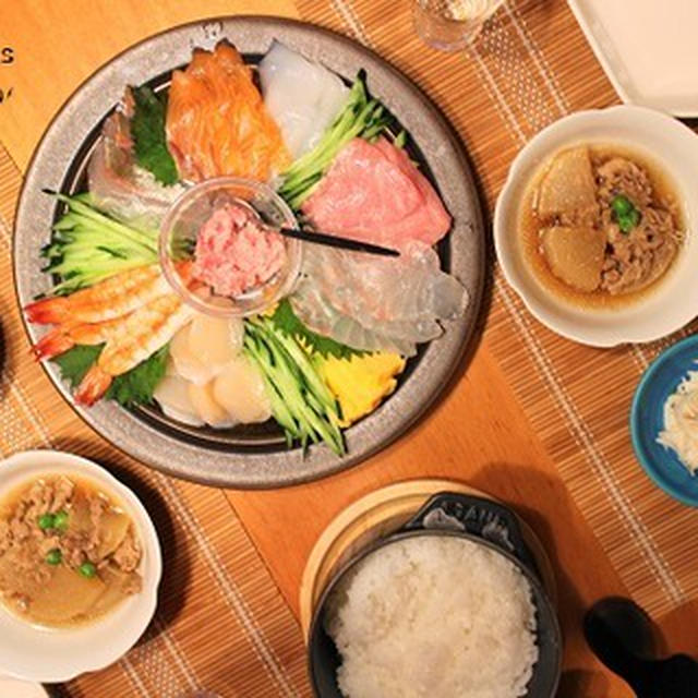 手巻き寿司 とストウブで 小さいおかず の献立 By Ramさん レシピブログ 料理ブログのレシピ満載